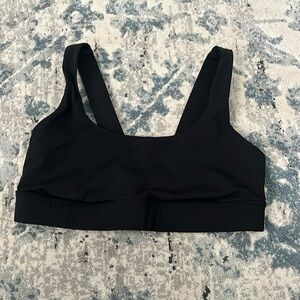 Vuori Black Stride Sports Bra